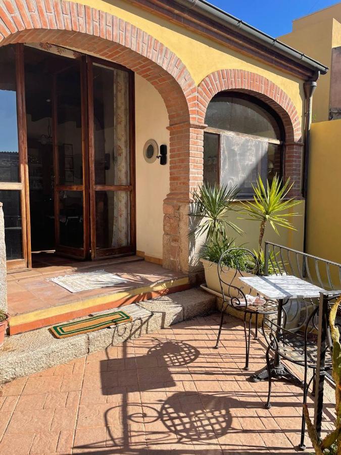 Aventina Holiday Home Burcei Exterior foto